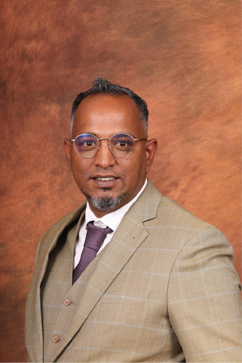 Portrait of Tyrone Naidoo, Founder & Chief Executive Officer of The BEE Online Group